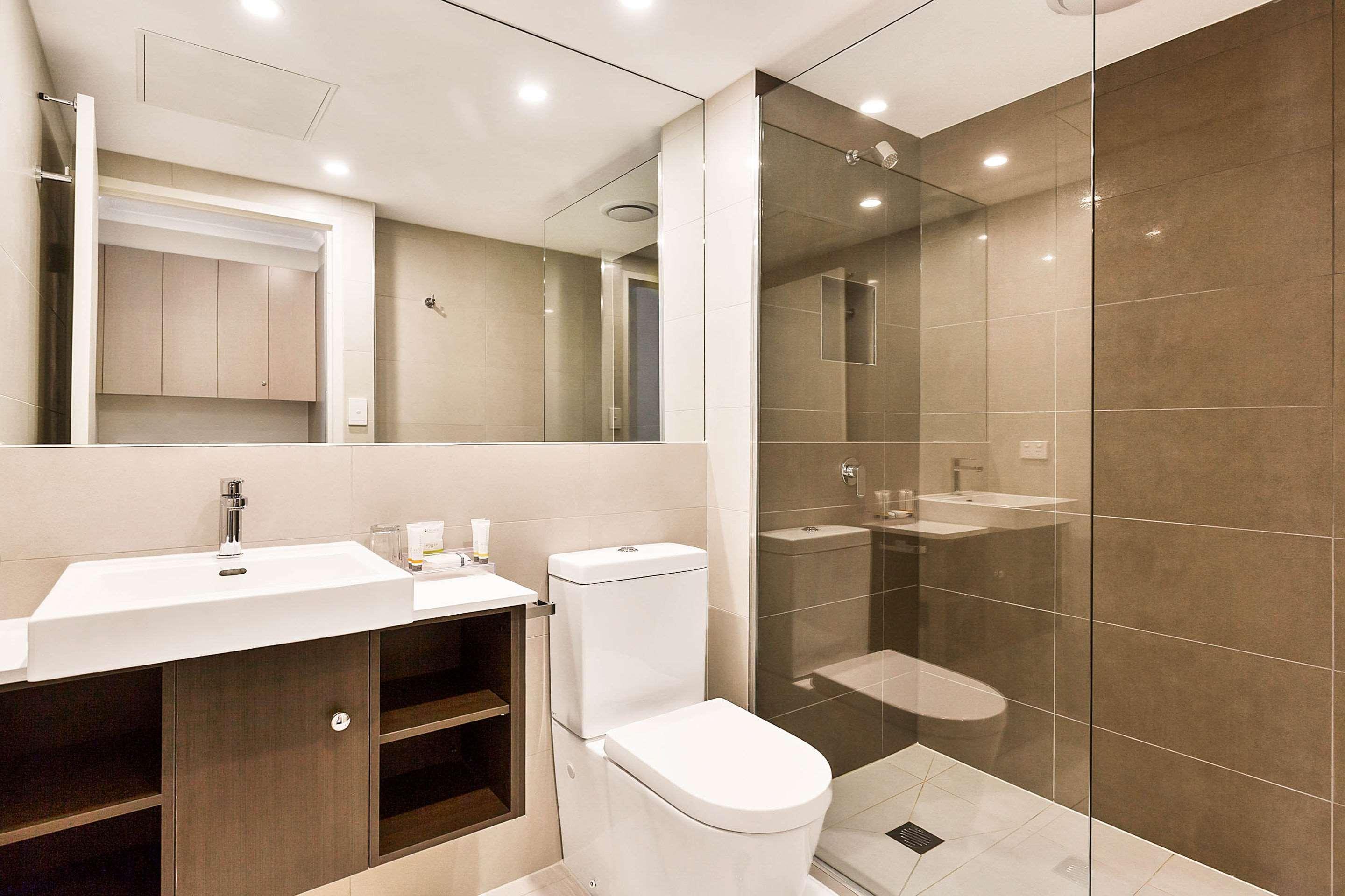 Quality Hotel Manor Mitcham Экстерьер фото