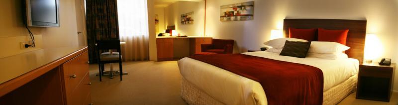 Quality Hotel Manor Mitcham Экстерьер фото